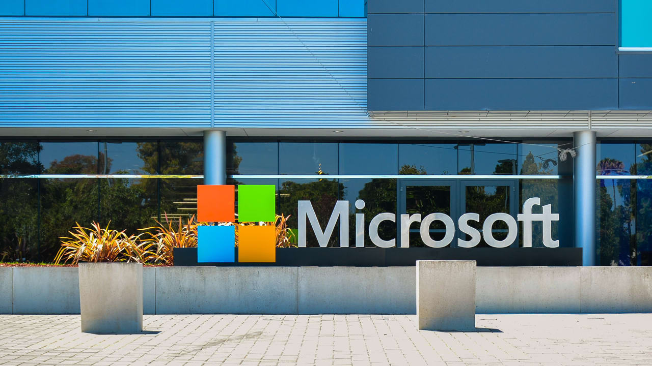 Microsoft 12 Months Full-time Internship